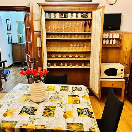 Xl Massive Art-filled In Area, Walk To Sliema, St Julian's * Gzira